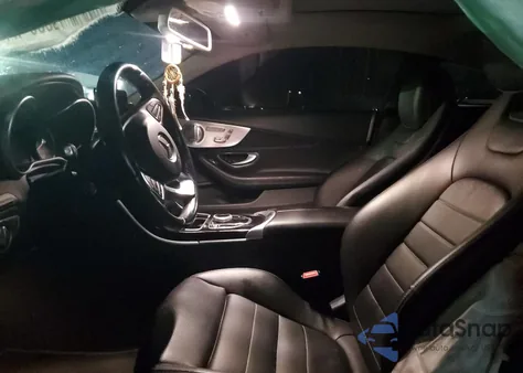 2017 Mercedes-Benz C 300 from USA, damaged, VIN 421064